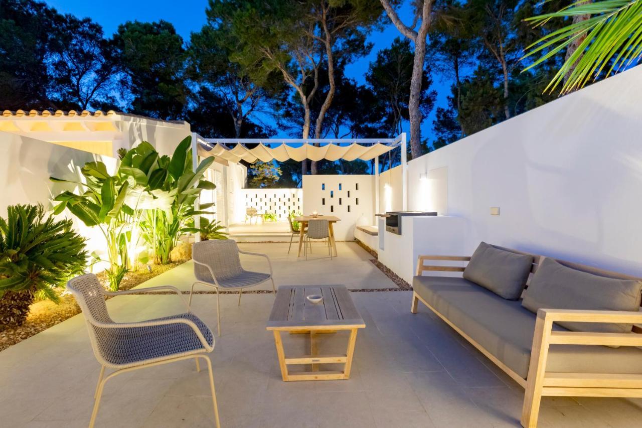 Ses Eufabietes Apartments & Restaurant Playa Migjorn Exteriör bild