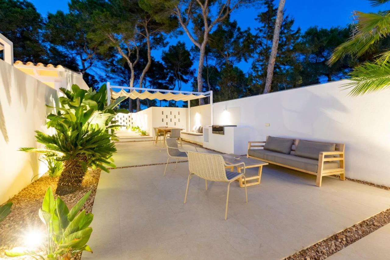 Ses Eufabietes Apartments & Restaurant Playa Migjorn Exteriör bild